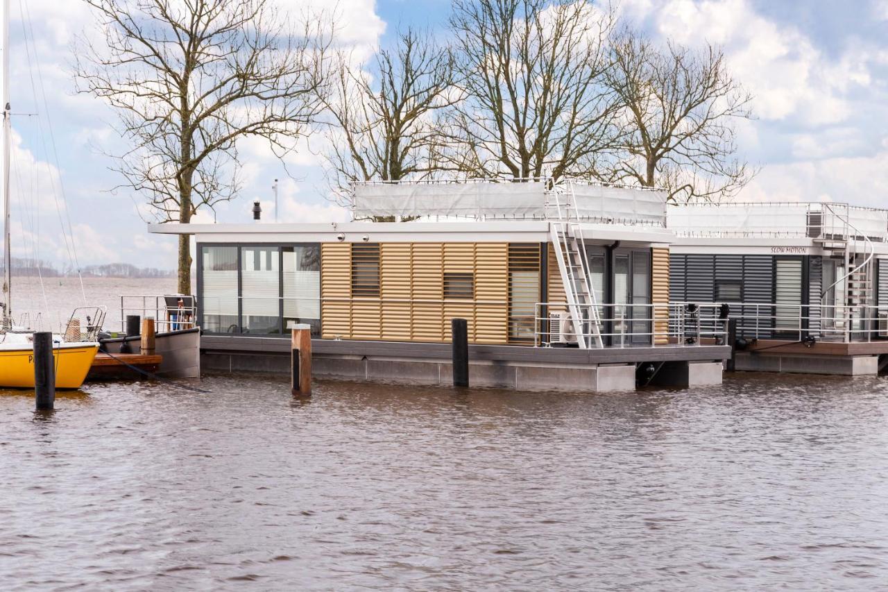 Welcome In - Houseboat 'Elysium' Met Eigen Aanlegsteiger Sneek - Offingawier Zewnętrze zdjęcie