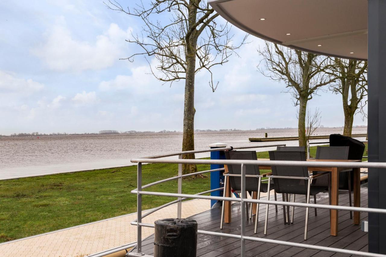 Welcome In - Houseboat 'Elysium' Met Eigen Aanlegsteiger Sneek - Offingawier Zewnętrze zdjęcie